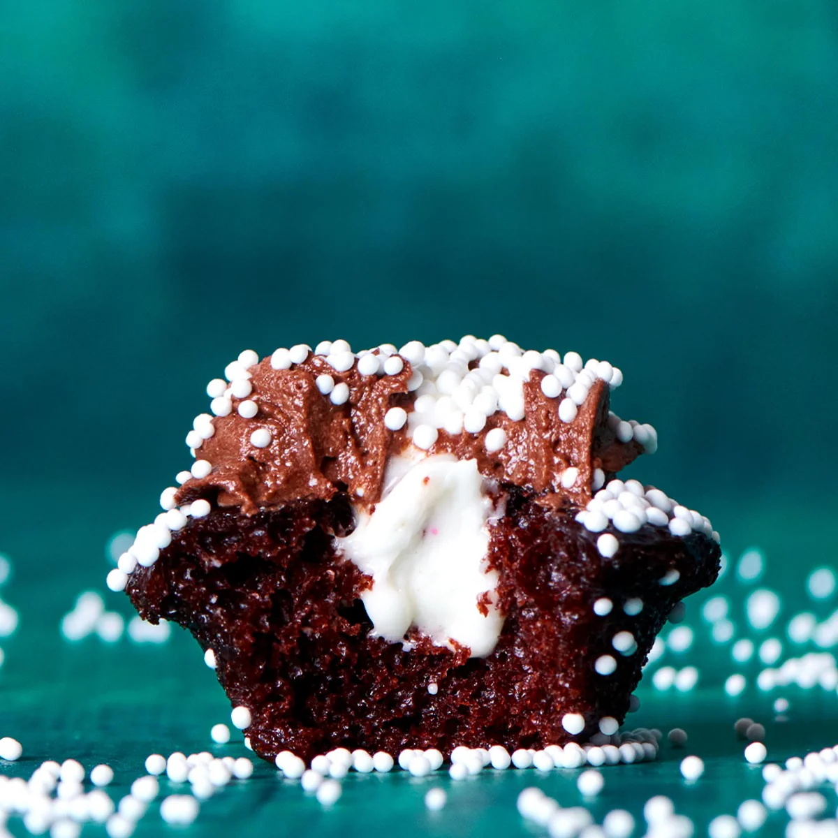 Merry Mix Cupcakes 3-Pack (Bundle of 12) - Image 3