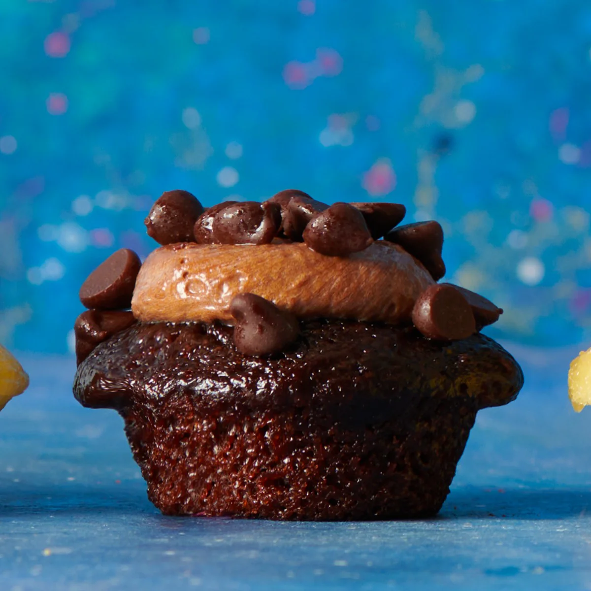 Vegan Taurus Cupcakes 25-Pack - Image 3